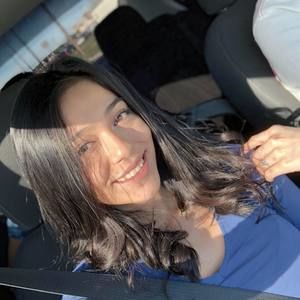 Meet your Posher, Magaly